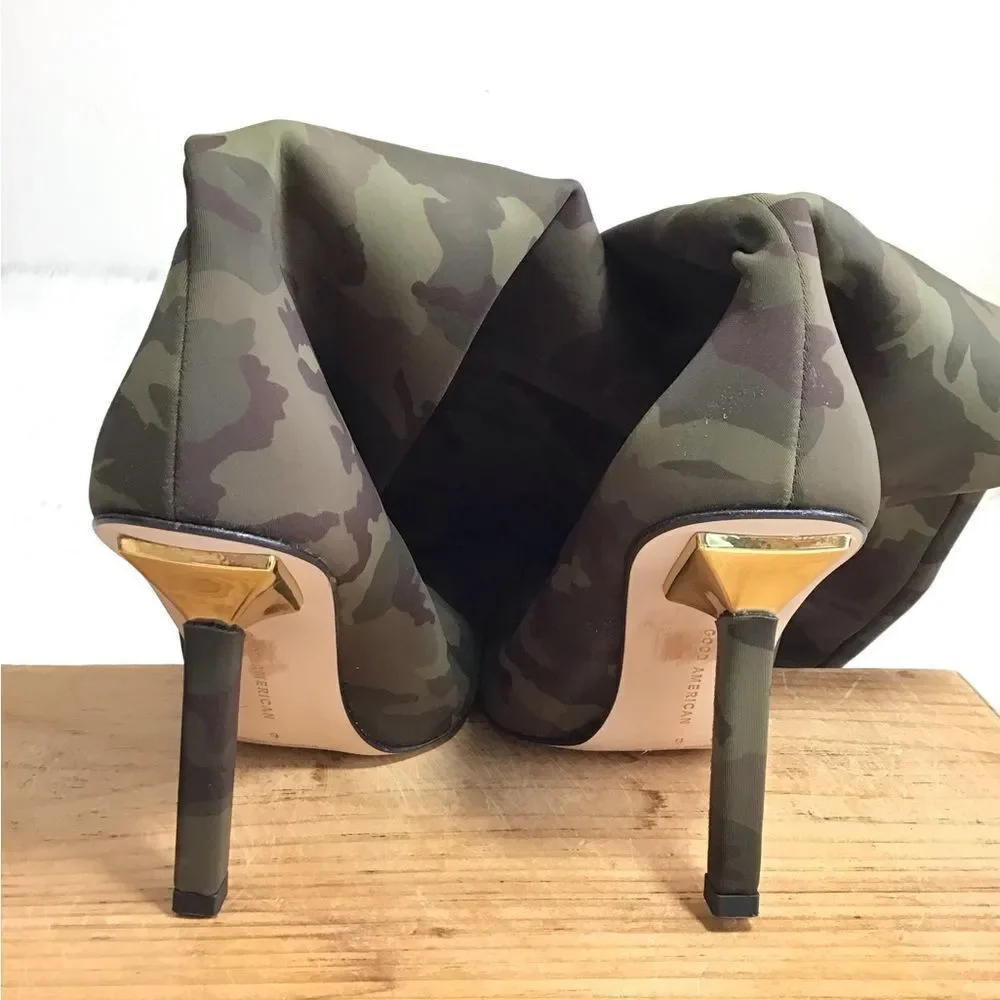 Good American Green Camo Neoprene High Kickstand Over The Knee Boots Size 9